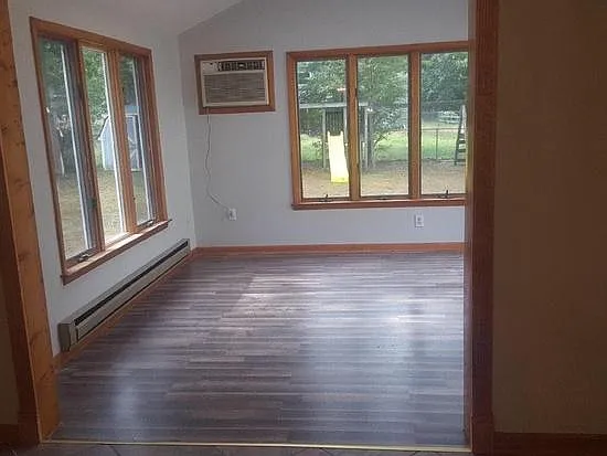 316 California Trl — Photo 2