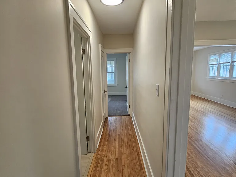 118 N 4th St #1 — Photo 9