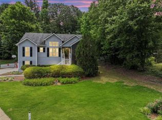 1890 McConnell Rd, Grayson, GA 30017