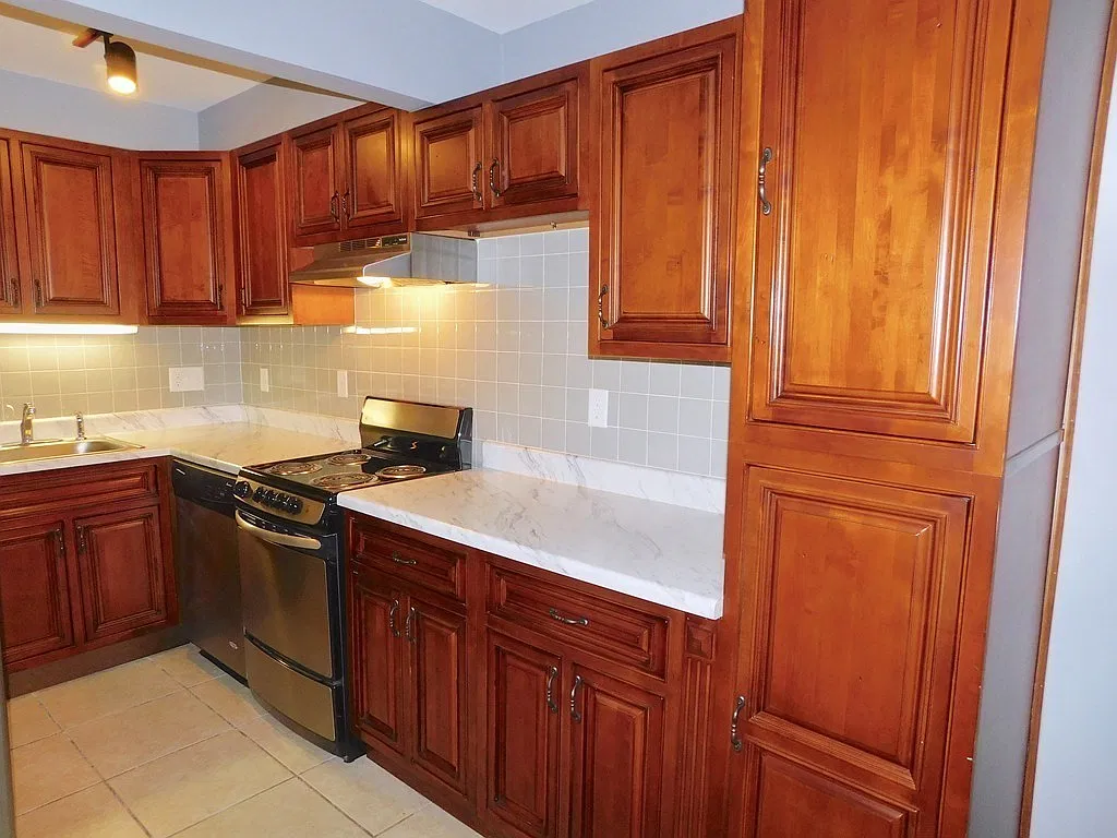 1 bed, 1.0 bath, 469 sqft, $2,100 — Photo 4