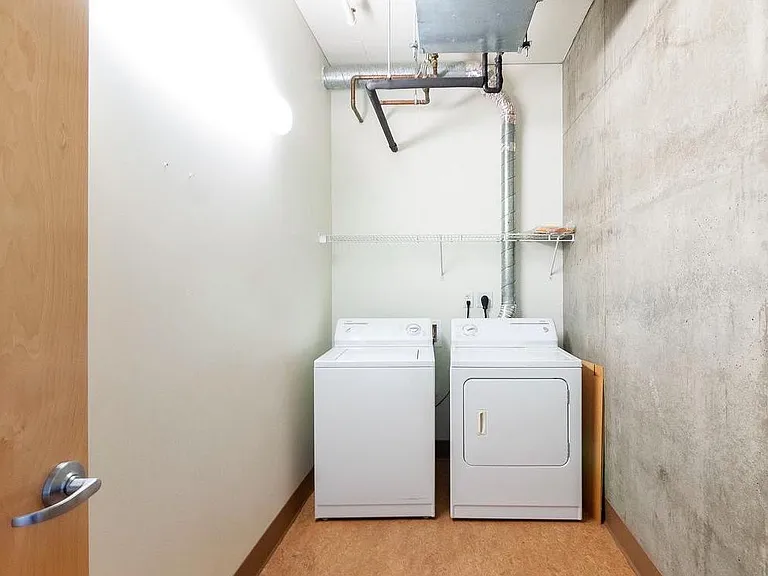 1111 S Grand Ave #817 — Photo 6