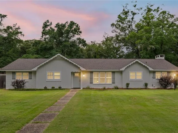 313 Camelot Dr, Saraland, AL 36571