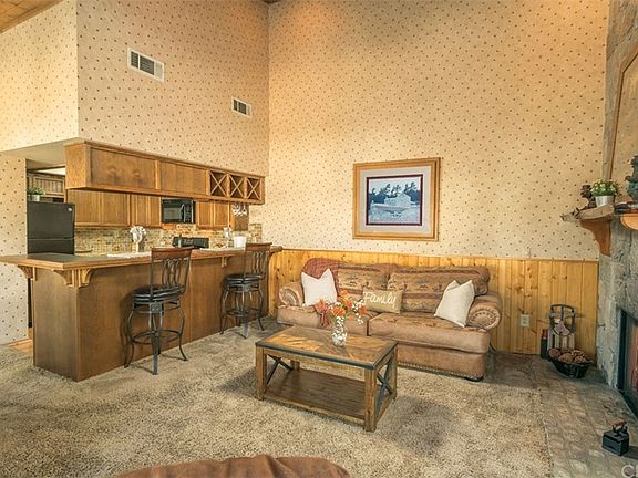 5th image of 39802 Lakeview Dr APT 18