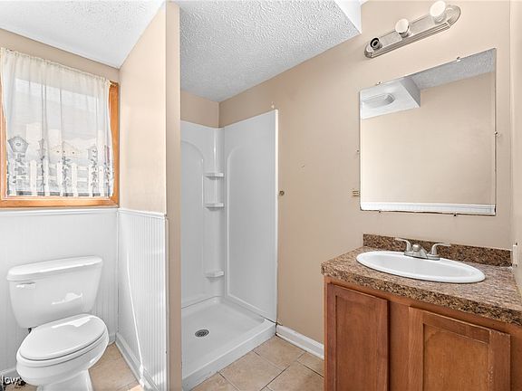 5th image of 5421 E 129th St