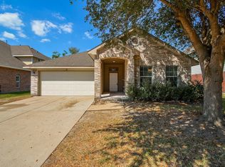 917 Almond St, Baytown, TX 77521