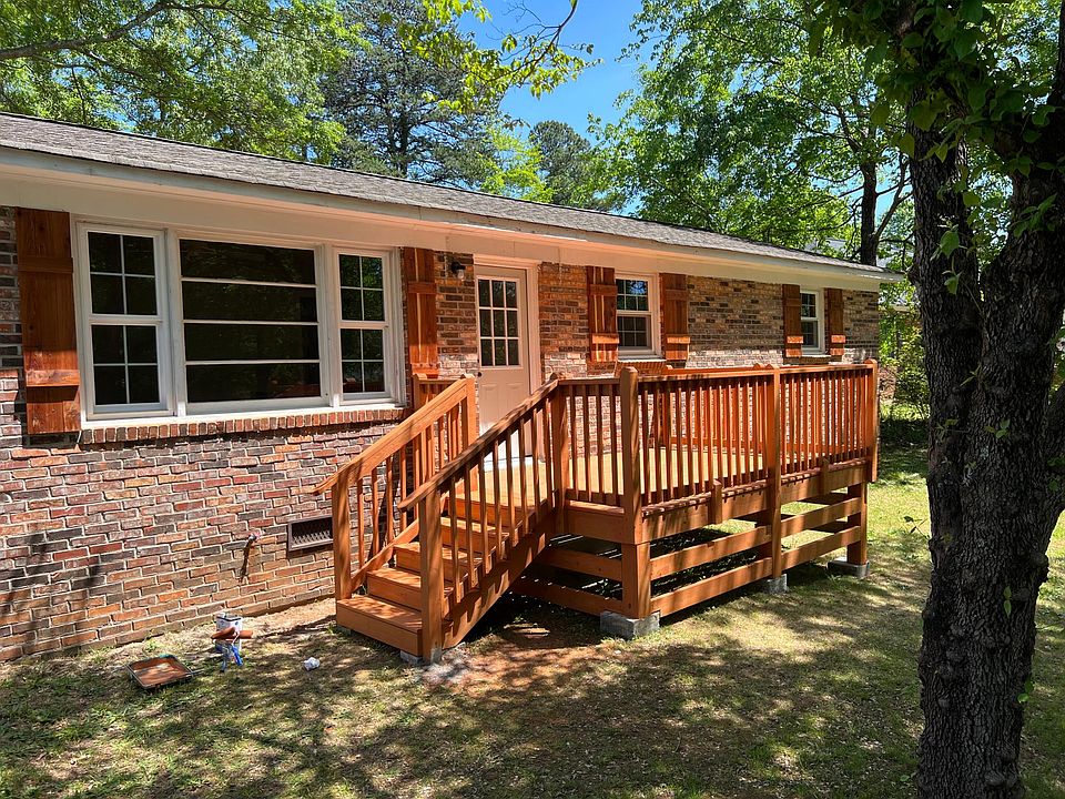 1st image of 145 Caldwell Cir