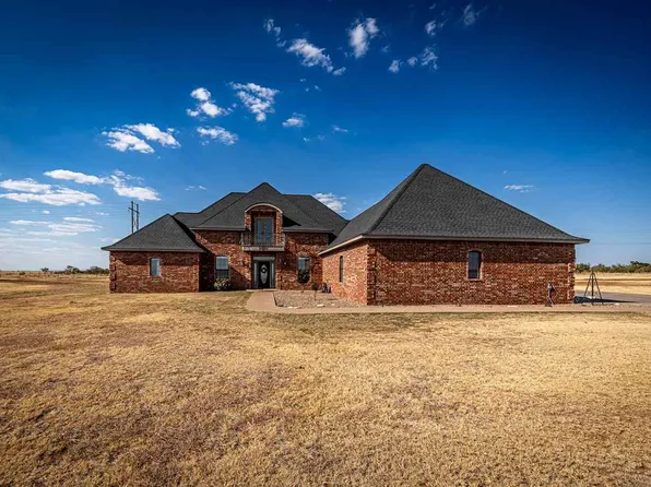 203 Soleil Dr, Walters, OK 73572