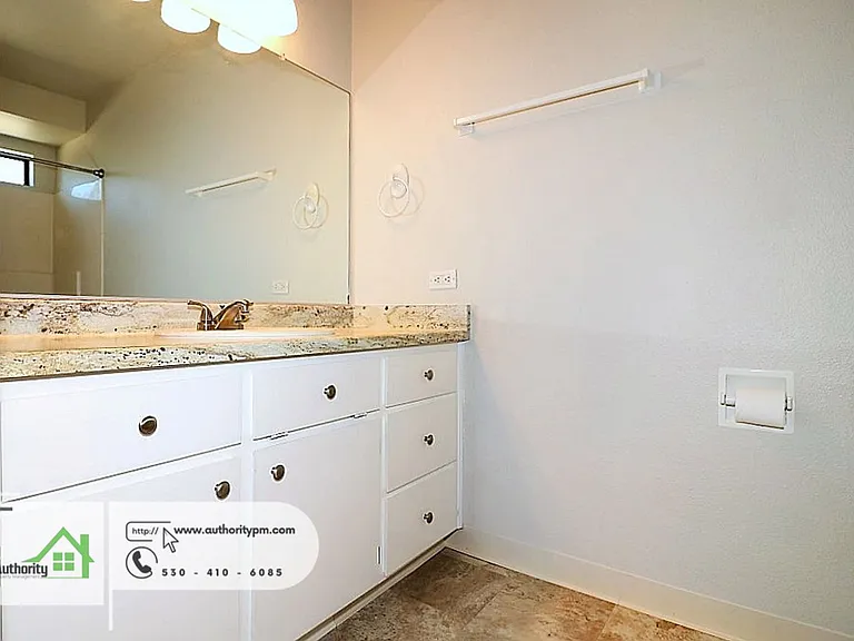 3657 Santa Rosa Way — Photo 18