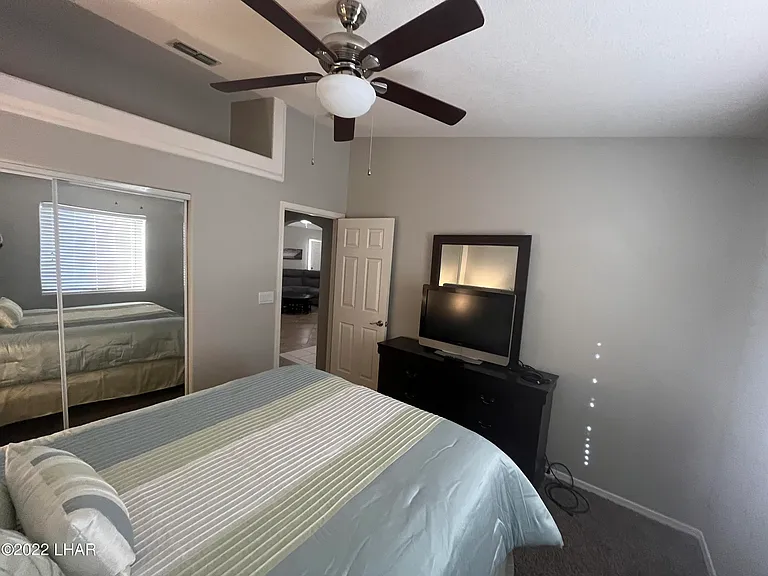 2570 Glengarry Dr — Photo 17