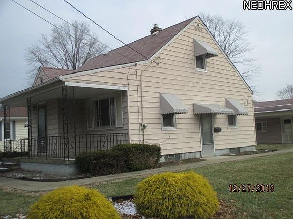 3rd image of 3519 Amherst Ave