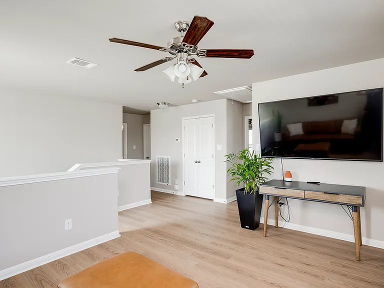 709 Tinton Falls Ln — Photo 11