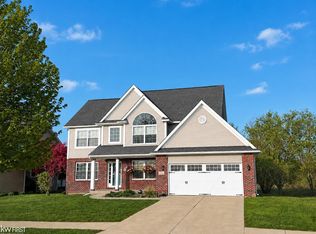2206 Kildare Dr, Davison, MI 48423