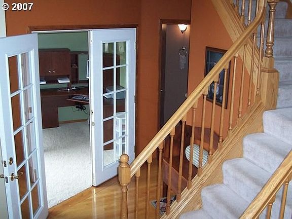 Real Hardwood floors