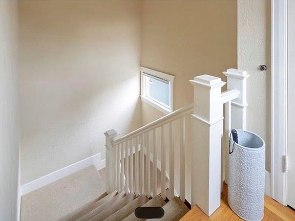 2nd image of 4007 Greenwood Ave