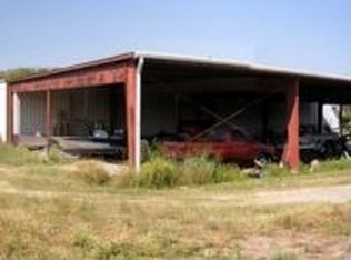 135 Sioux Rd, Alamo, TX 78516