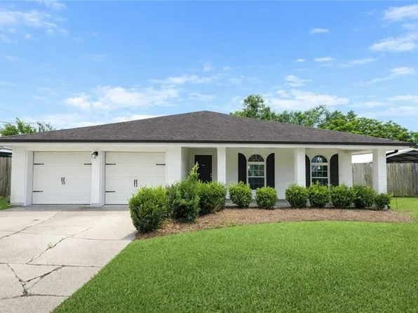 106 Beta St, Belle Chasse, LA 70037