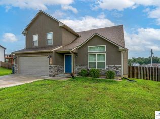 223 SE 141st Rd, Warrensburg, MO 64093