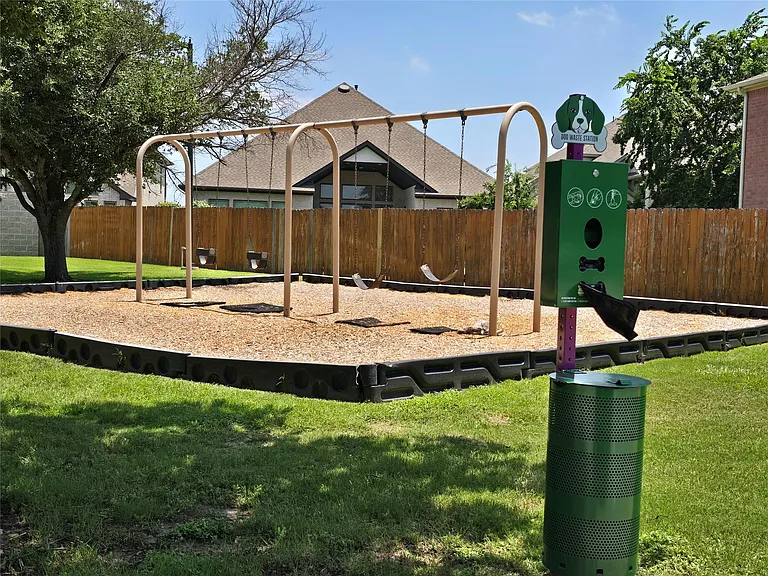 2021 Rim Rock Dr — Photo 11