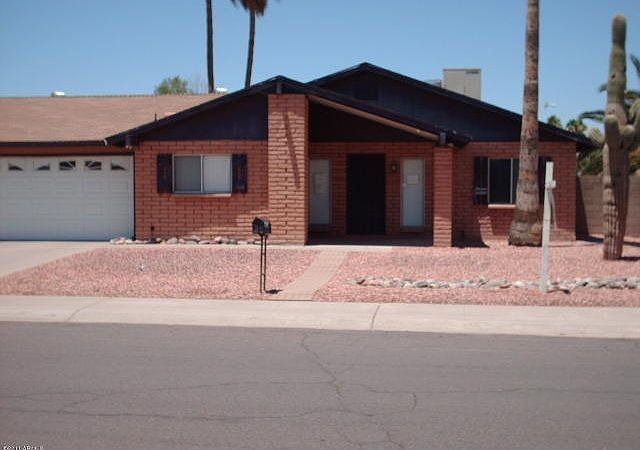 1st image of 1002 W Hermosa Dr
