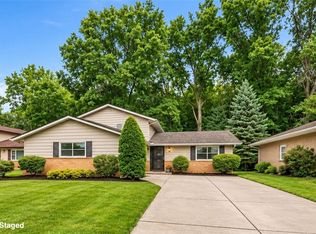 4554 Whitehall Dr, South Euclid, OH 44121