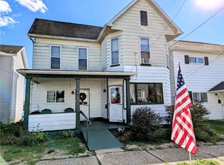 915 Mulberry St, Scottdale, PA 15683