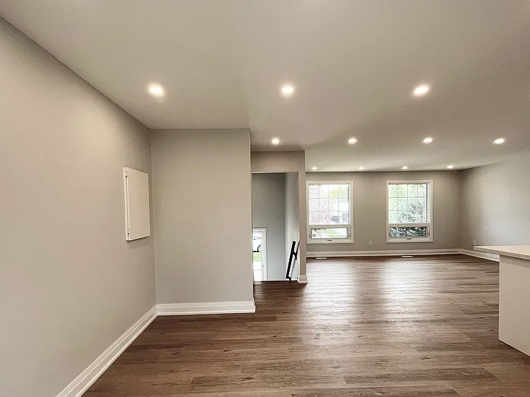 26 Oren Blvd #MAIN — Photo 7