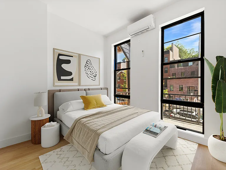 155 Monroe St #1L — Photo 7
