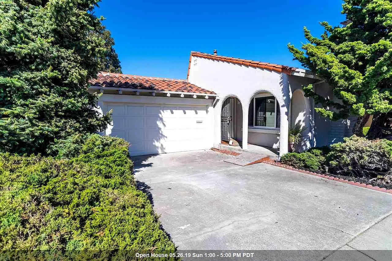 37772 Los Arboles Dr photo 1