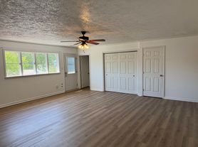 1804 Vanburen St, Aliquippa, PA