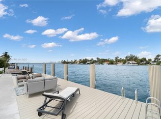 7544 W Treasure Dr, North Bay Village, FL 33141