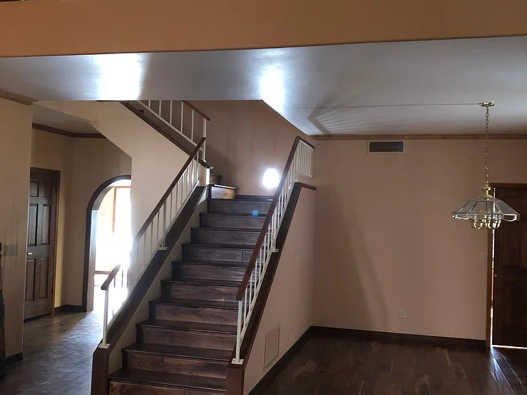 2157 E Alameda Dr — Photo 8