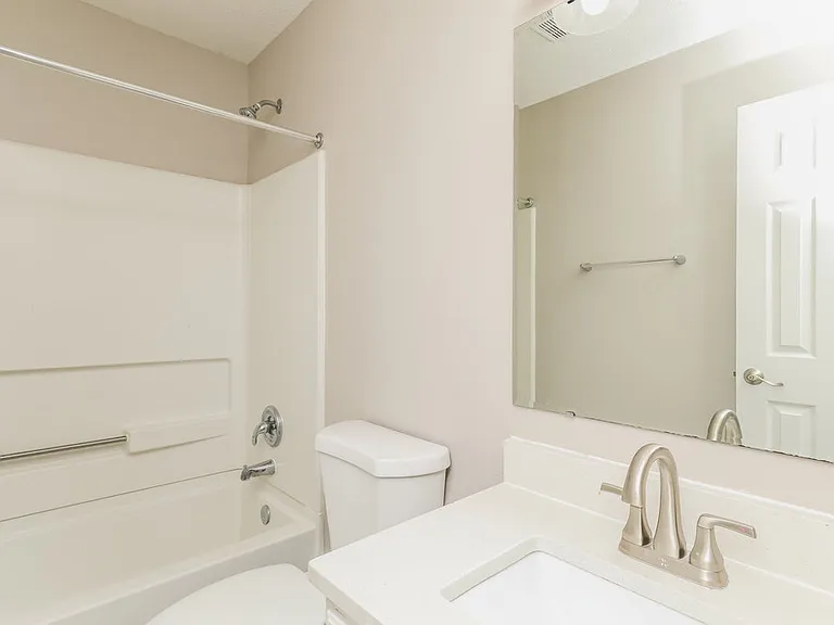 6336 Alonzo Dr — Photo 16