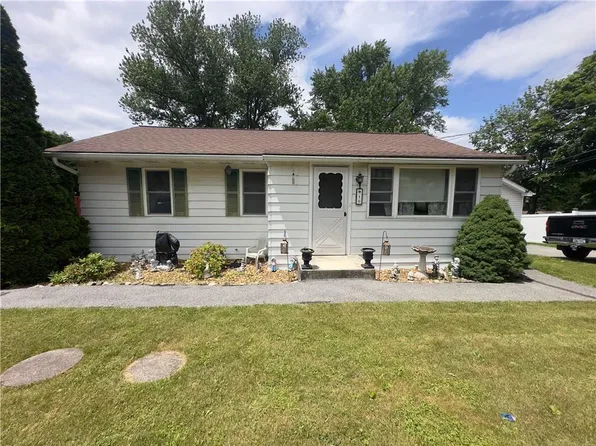 10 Garland Trail, Monroe, NY 10950