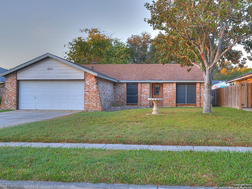 1st image of 4711 ESTERBROOK
