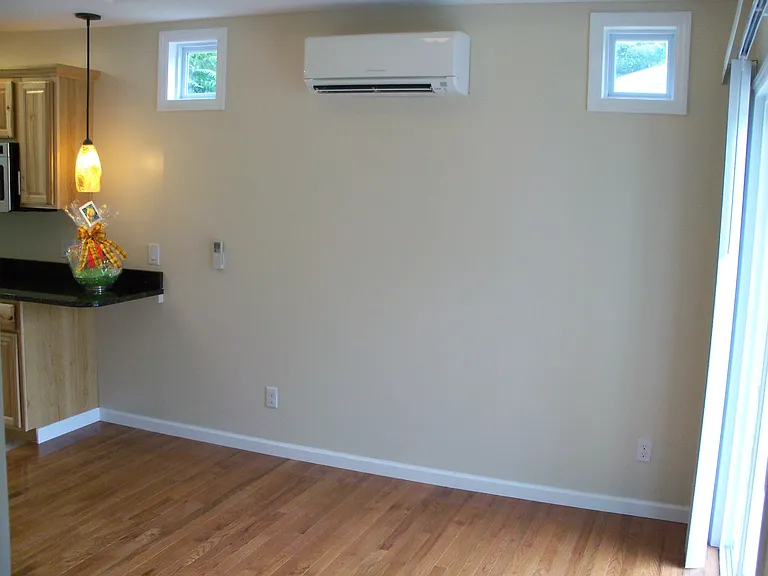 77 Larchmont Rd — Photo 8
