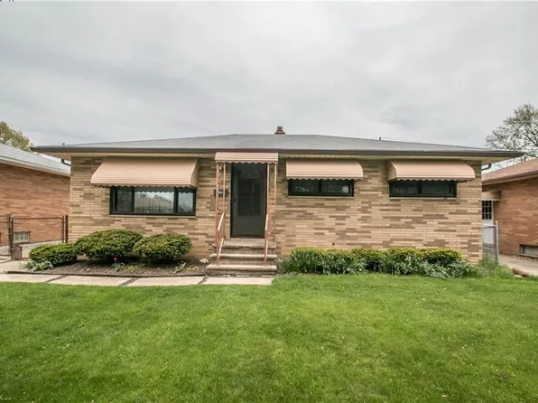4371 W 147th St, Cleveland, OH 44135