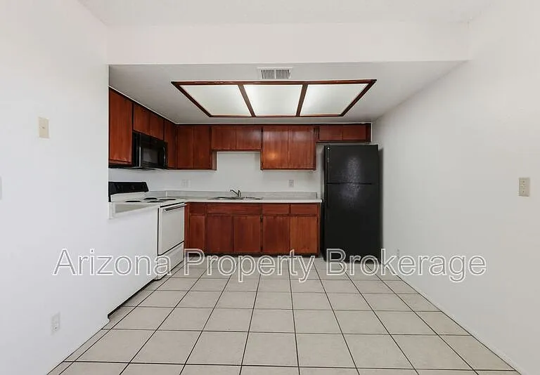 21632 N 23rd Ave #14 — Photo 6