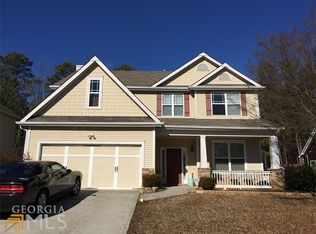 137 Parkway Dr, Fairburn, GA 30213