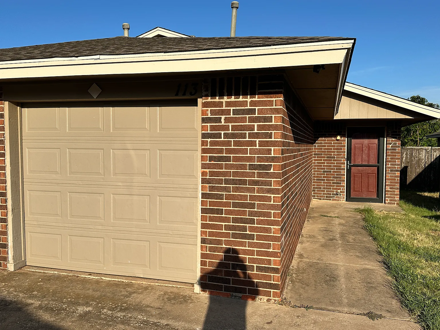 113 Monticello Rd — Photo 1