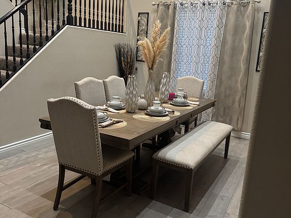 4th image of 517 E La Madre Way #A