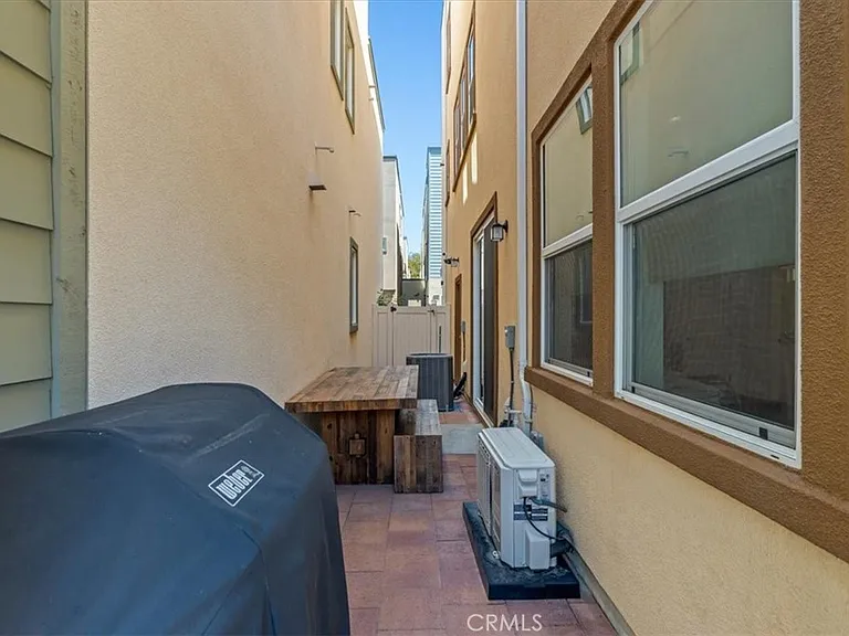 634 Daniel Freeman Cir — Photo 41