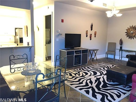 4th image of 753 Saint Francis St APT 1004B