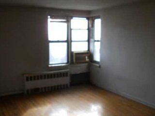 3rd image of 14010 84th Dr APT 6H
