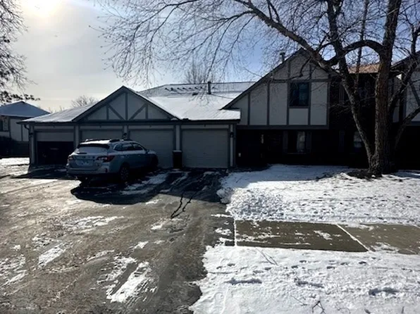 2242 N Enlund Dr Unit 1, Palatine, IL 60074