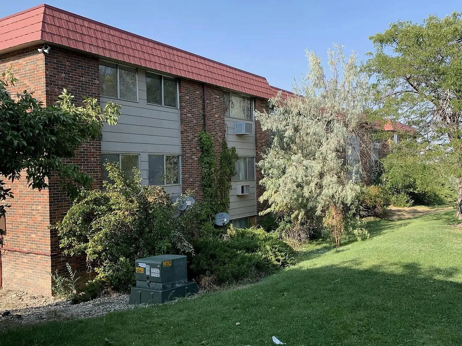 2 bed, 805 sqft, $795 — Photo 3
