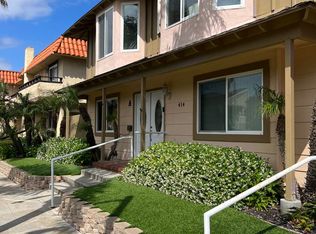 414 21st St #A-D, Huntington Beach, CA 92648