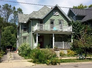 1246 Spaight St APT 1, Madison, WI 53703