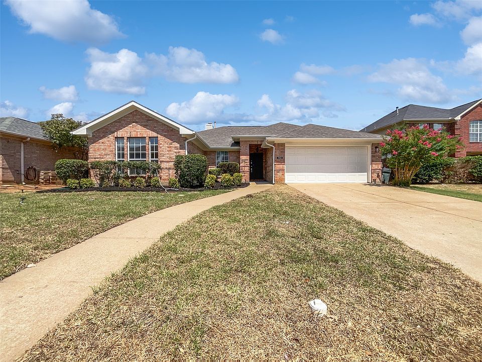 1st image of 754 Texas Oak Trl