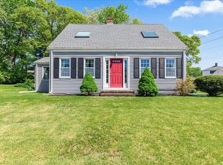 4 Maplewood Ave, Holbrook, MA 02343