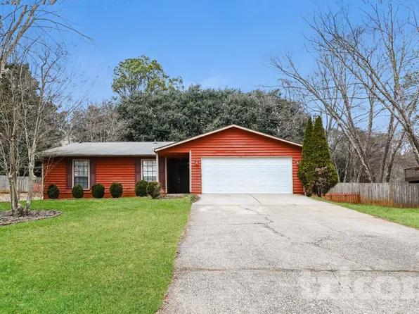 9980 Lake Forest Way, Roswell, GA 30076